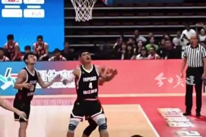 粤BA中山库里袁锦耀爆火！因病休养五年，战胜白血病后重返球场！